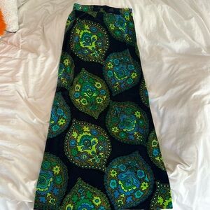 Vintage velvet long skirt